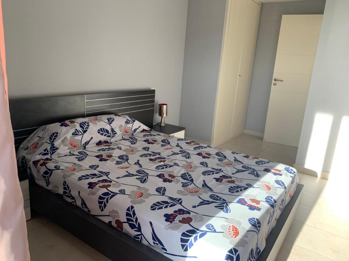 Apartamento Con Buena Ubicacion เบนิดอร์ม ภายนอก รูปภาพ