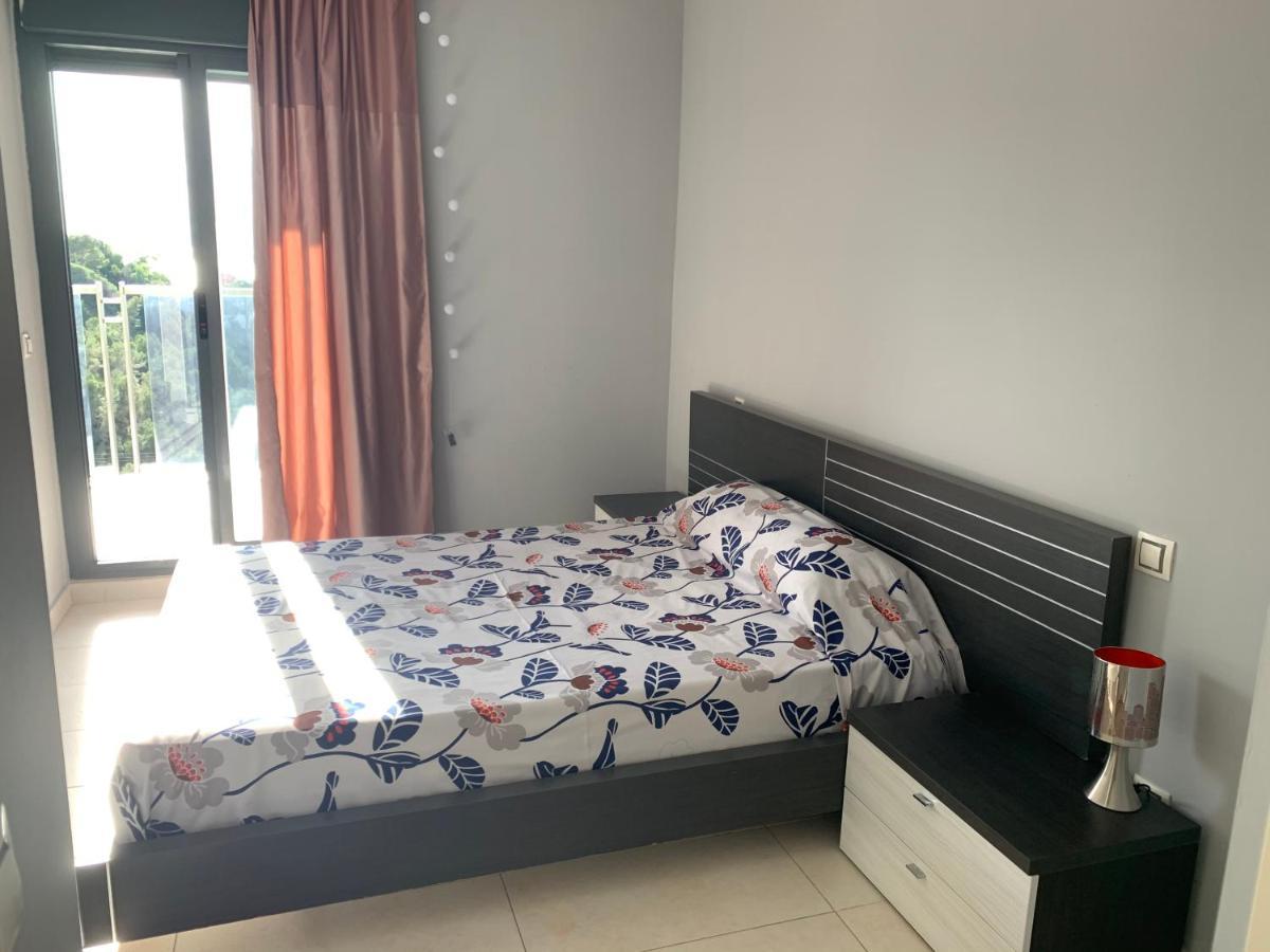 Apartamento Con Buena Ubicacion เบนิดอร์ม ภายนอก รูปภาพ