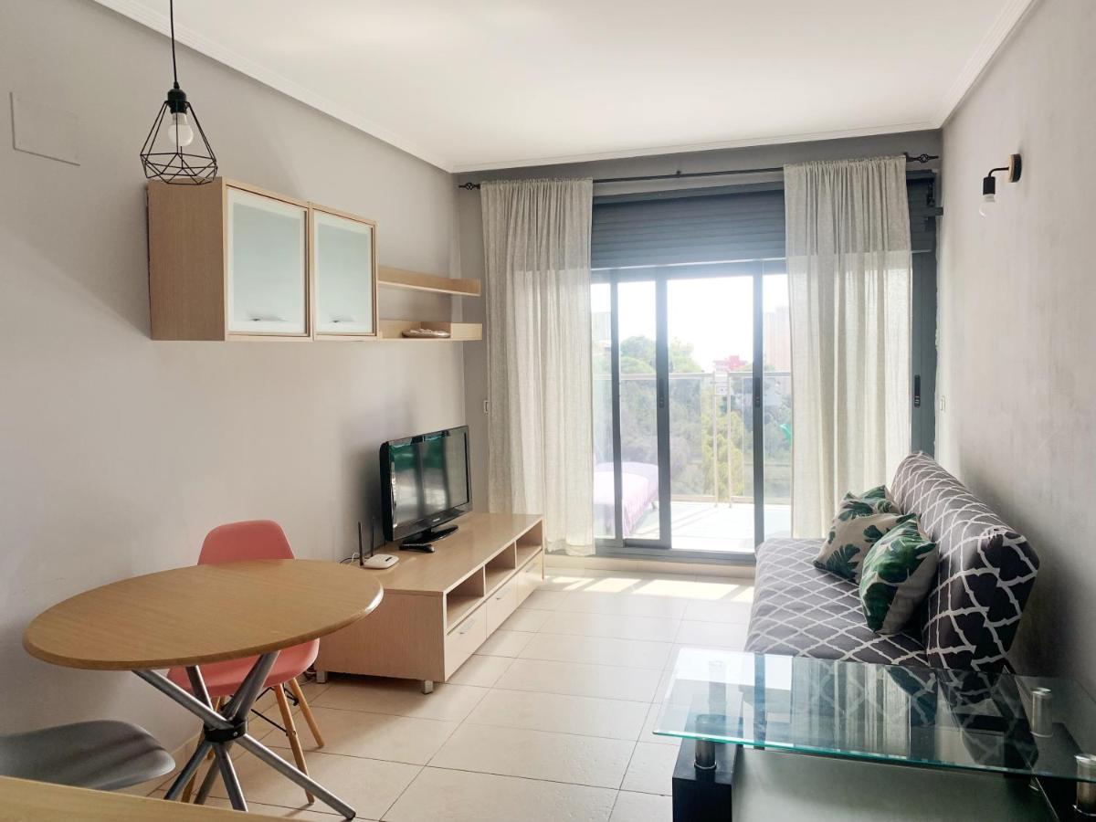 Apartamento Con Buena Ubicacion เบนิดอร์ม ภายนอก รูปภาพ