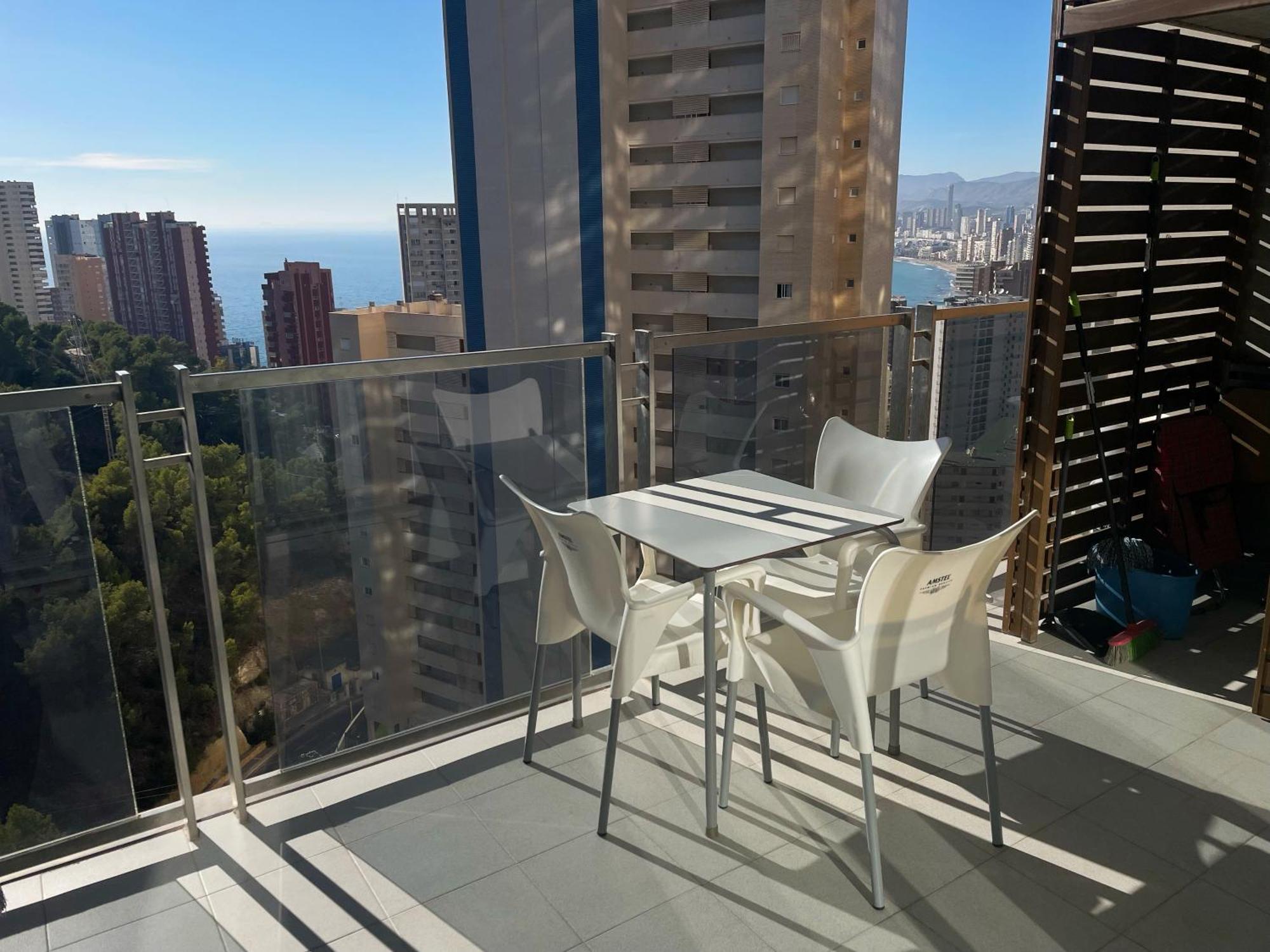 Apartamento Con Buena Ubicacion เบนิดอร์ม ภายนอก รูปภาพ